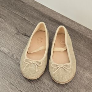 Zara Cream Ballet Flats with Bow